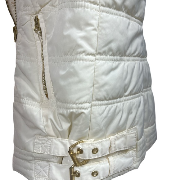 Maurice’s Women’s vest, cream color, gold details, NWT - Picture 3 of 4